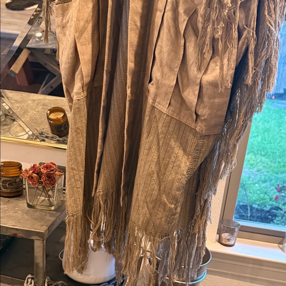 Men’s Beige Open Front Fringe Cardigan - Picture 7 of 8